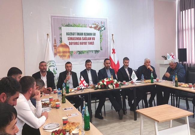 Qardabanidə İmam Rzanın (ə) mövluduna həsr olunmuş seminar keçirilib