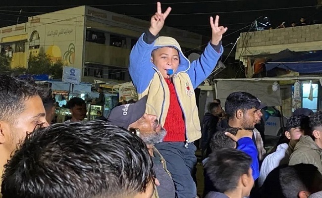 Qəzzanın xarabalıqları üzərində həyatın rəqsi