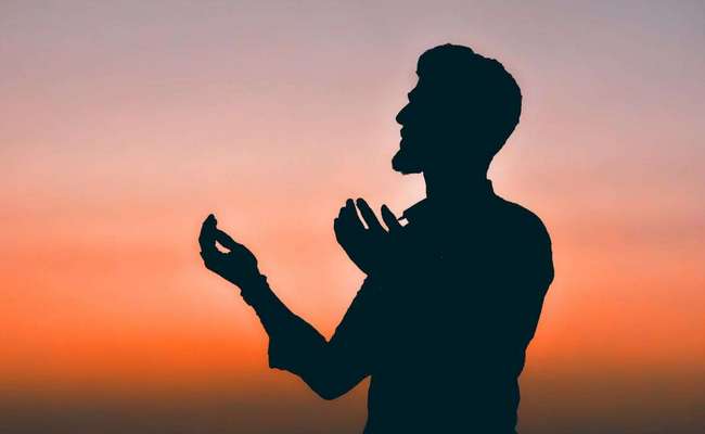 Ramazan ayında namazlardan sonra oxunan iki MƏŞHUR DUA